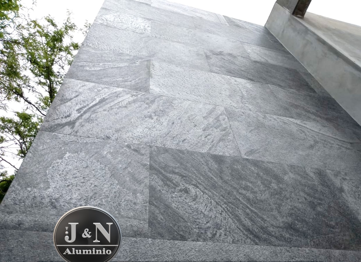 PicsArt_03-31-10.04.13